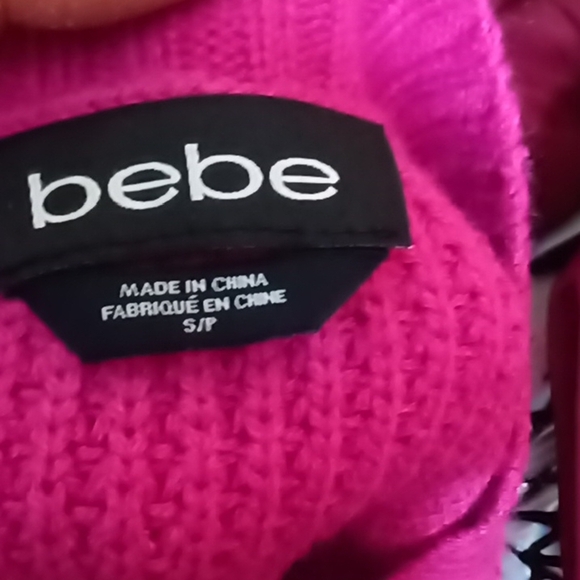 Bebe Hot Pink V-Neck Sweater with Long Sleeves Oversized Small - Picture 5 of 5